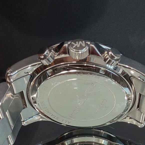 Michael Kors Men's Watch (MK8123) - Picture 4 of 6